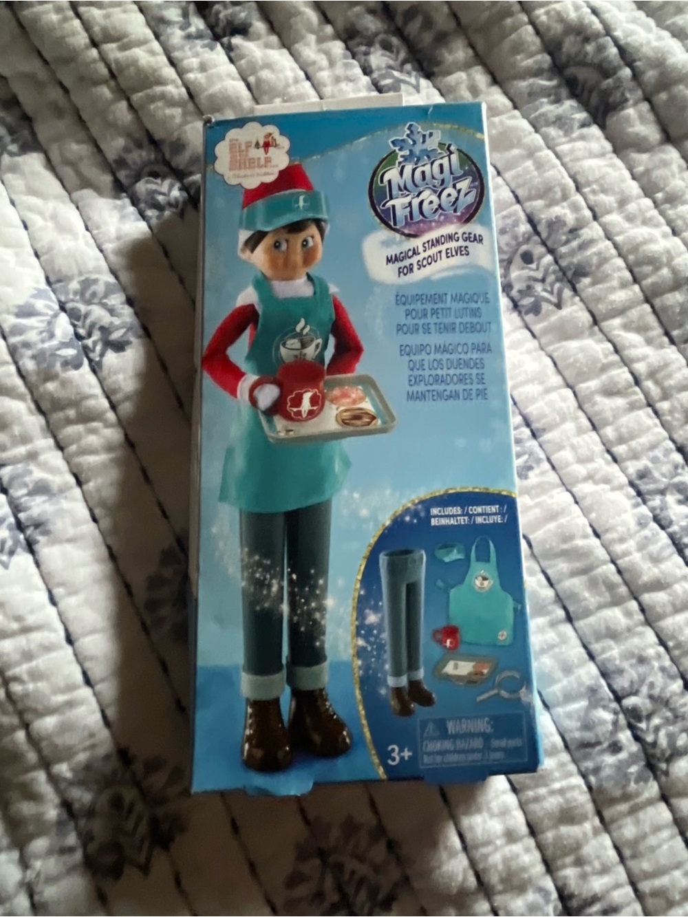 MagiTreez Standing Gear Set for Scout Elf in Teal & Red